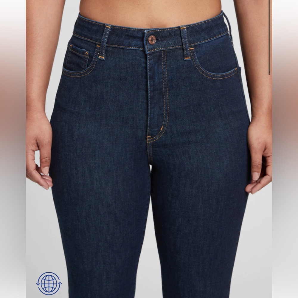 GAP Sky High Rise Universal Jegging Size 14/32R